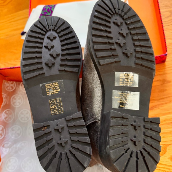 Tory Burch Wayland Short Boot (8) - Picture 12 of 16